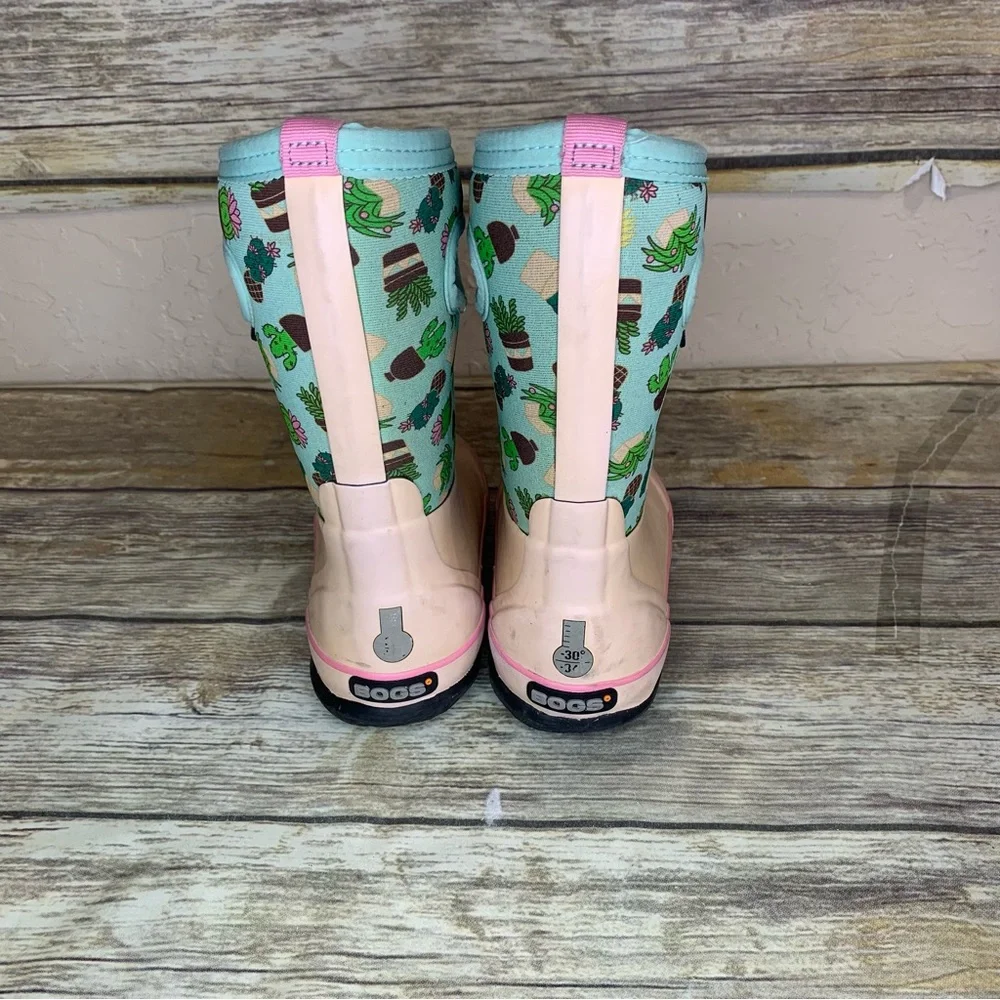 Bogs K Classic Dab Cactus kids size 10